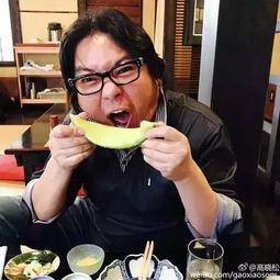 娱乐吃瓜自拍,明星吃瓜自拍背后的故事